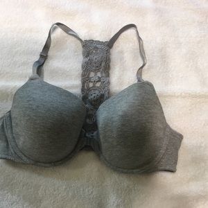 Front close bra